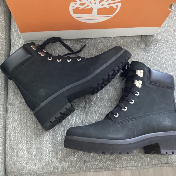 Timberland Women's Carnaby Cool 6" Water Resistant Boots, size 9 - Picture 8 of 12